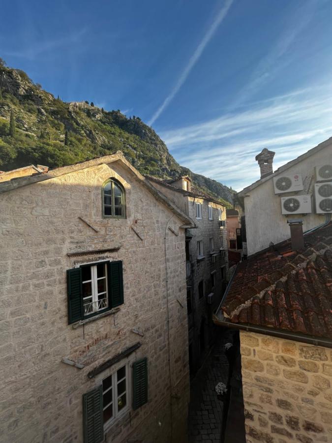 Guesthouse Athos Kotor Exterior foto